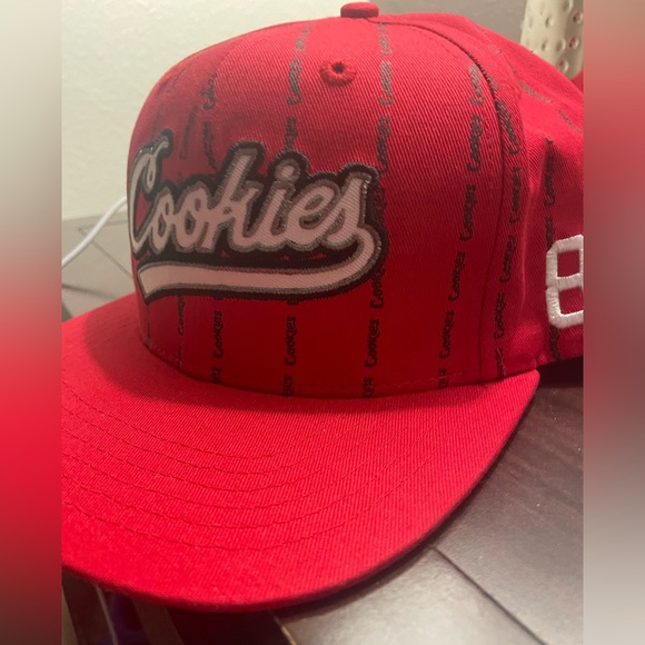 Authentic Cookies Snapback Hat;belk,red,&white. One size fit all NWOT. - Picture 4 of 6